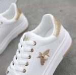 Little white shoes for women - Image 2