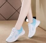 Sports shoe for women - Image 7