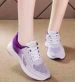 Sports shoe for women - Image 9