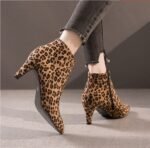 Internet celebrity short boots for women