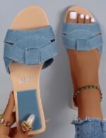 Flat bottom one-piece slippers for women - Image 9