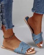 Flat bottom one-piece slippers for women - Image 4