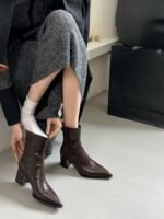 Pointed boots short boots women - Image 3