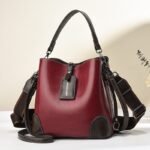 Versatile middle-aged bucket bags for women - Image 9