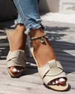 Flat bottom one-piece slippers for women - Image 7