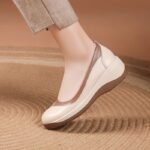 Round toe thick soft sole women's shoes - Image 3