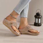 New flat thick bottom comfortable sandals - Image 6