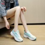 Flyweave new fashion Mesh shoes - Image 2