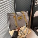 Women's underarm foreign handbag - Image 4