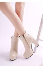Pointed toe fashion boots for women - Image 4