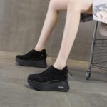 Breathable casual soft sole non-slip shoes - Image 6