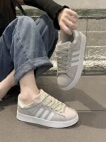 Student shoes casual versatile sneakers - Image 3