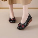 Retro Ethnic Style Low-Cut Women's Shoes - Image 3