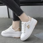 Little white shoes for women - Image 5