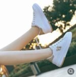Little white shoes for women - Image 6