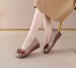 Retro Ethnic Style Low-Cut Women's Shoes - Image 5