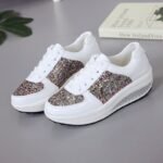Soft-soled sports shoes for women - Image 3
