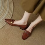 Leather Retro Style Women's Single Shoes - Image 2