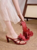 Women's Beach Sandals With Square Toe - Image 2