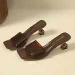 Square-Toe Versatile Flip-Flops Open-Toe  Sandals. - Image 3