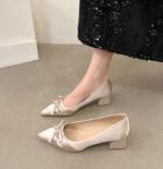 Silk pointed high heels for women - Image 3