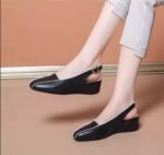 Box heel closed toe sandals 2026