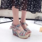 Bowknot floral box heel sandals for women - Image 9