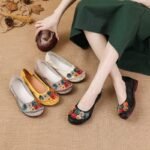 New Style Soft-Soled Low-Heel Women's Shoes Ethnic Style - Image 4