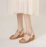 Ethnic Style Rhinestone Strap Wedge Heel Sandals - Image 5