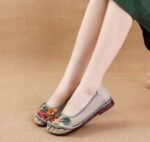 New Style Soft-Soled Low-Heel Women's Shoes Ethnic Style - Image 8