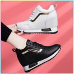 Ultra Light Sports Shoes Flat For Leisure - Image 2