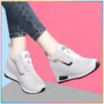 Ultra Light Sports Shoes Flat For Leisure - Image 3