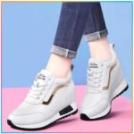 Ultra Light Sports Shoes Flat For Leisure - Image 5
