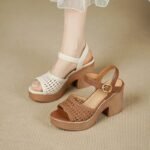 Fashionable Sandals for Petite Women - Image 2
