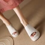 Thick Bottom Slide Women's Fashionable Outer Wear - Image 3