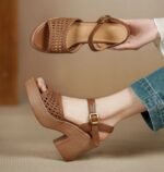 Fashionable Sandals for Petite Women
