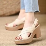 Women's Retro Round Toe Cross Strap Sandals - Image 6