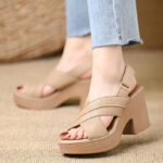 Women's Retro Round Toe Cross Strap Sandals - Image 7