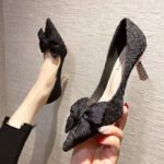 Pointed Toe Bow Black Versatile Fairy Style French Pumps - Image 2