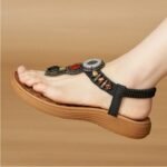 Bohemian Style Wooden Bead Sandals with Rhinestones - Image 7