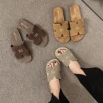 Thick-Soled Casual Flats Sandals - Image 8
